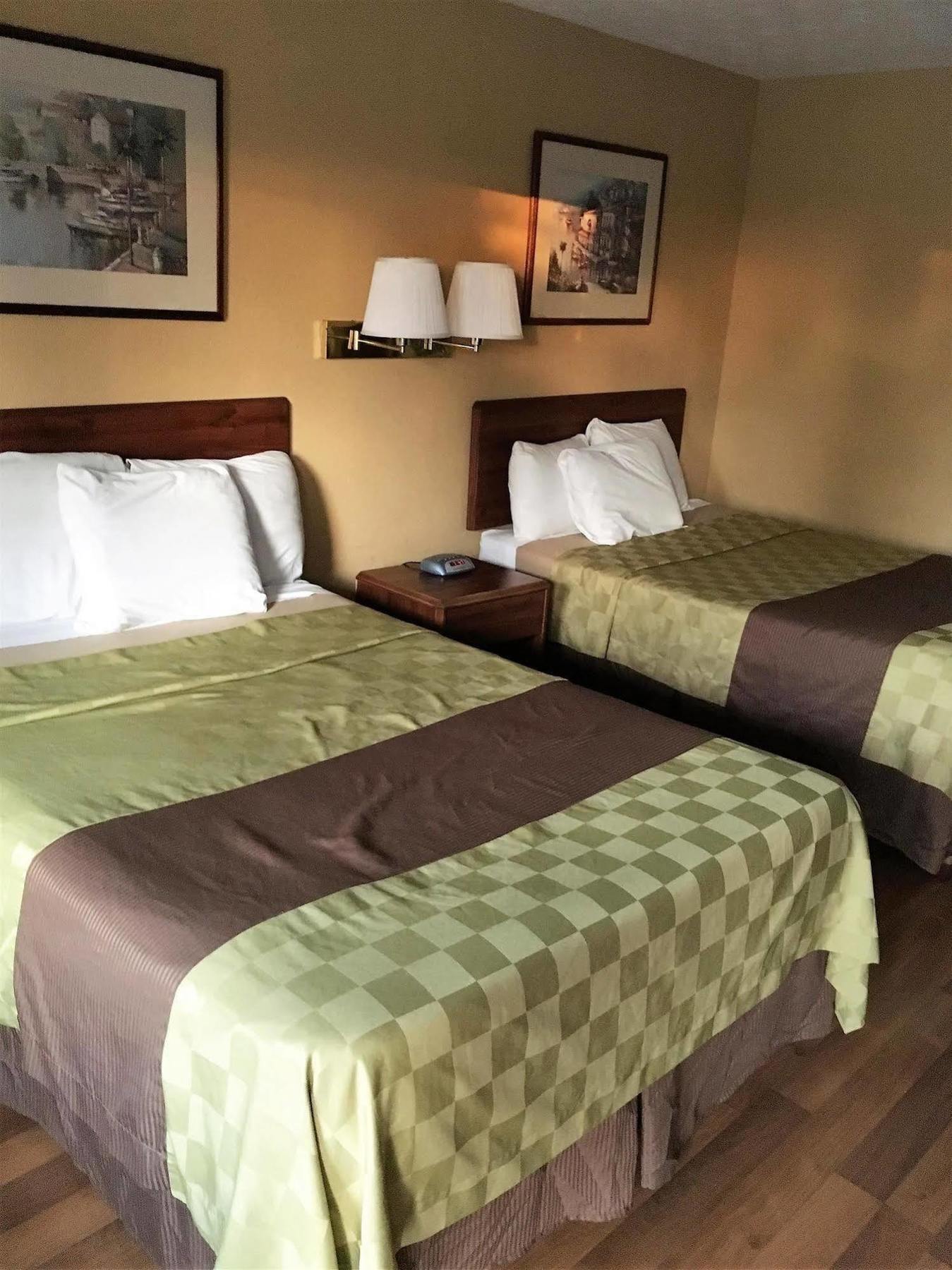 Americas Best Value Inn & Suites Williamstown Luaran gambar